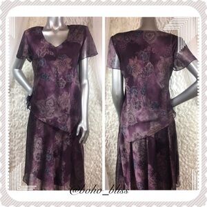 R&M RICHARDS Flowy Short Sleeve Midi Dress